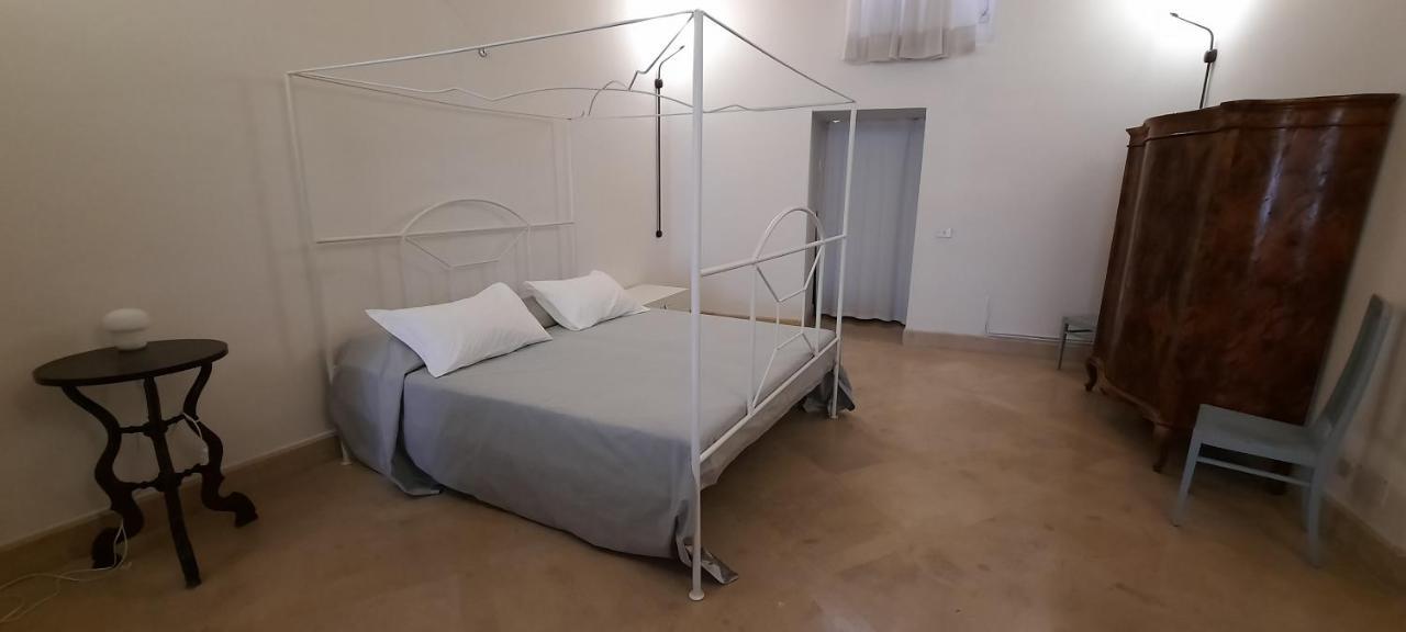 Palazzo Bernardini B & B Матера Екстер'єр фото